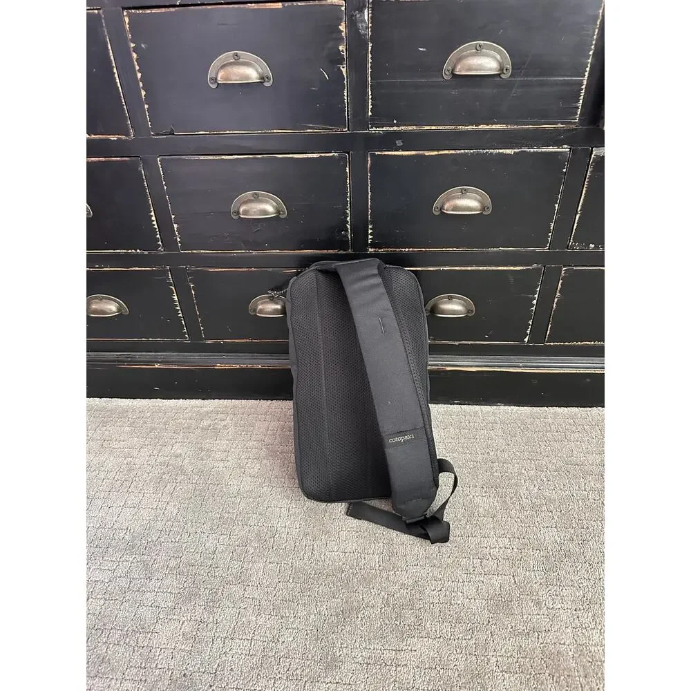 Cotopaxi Sling bag